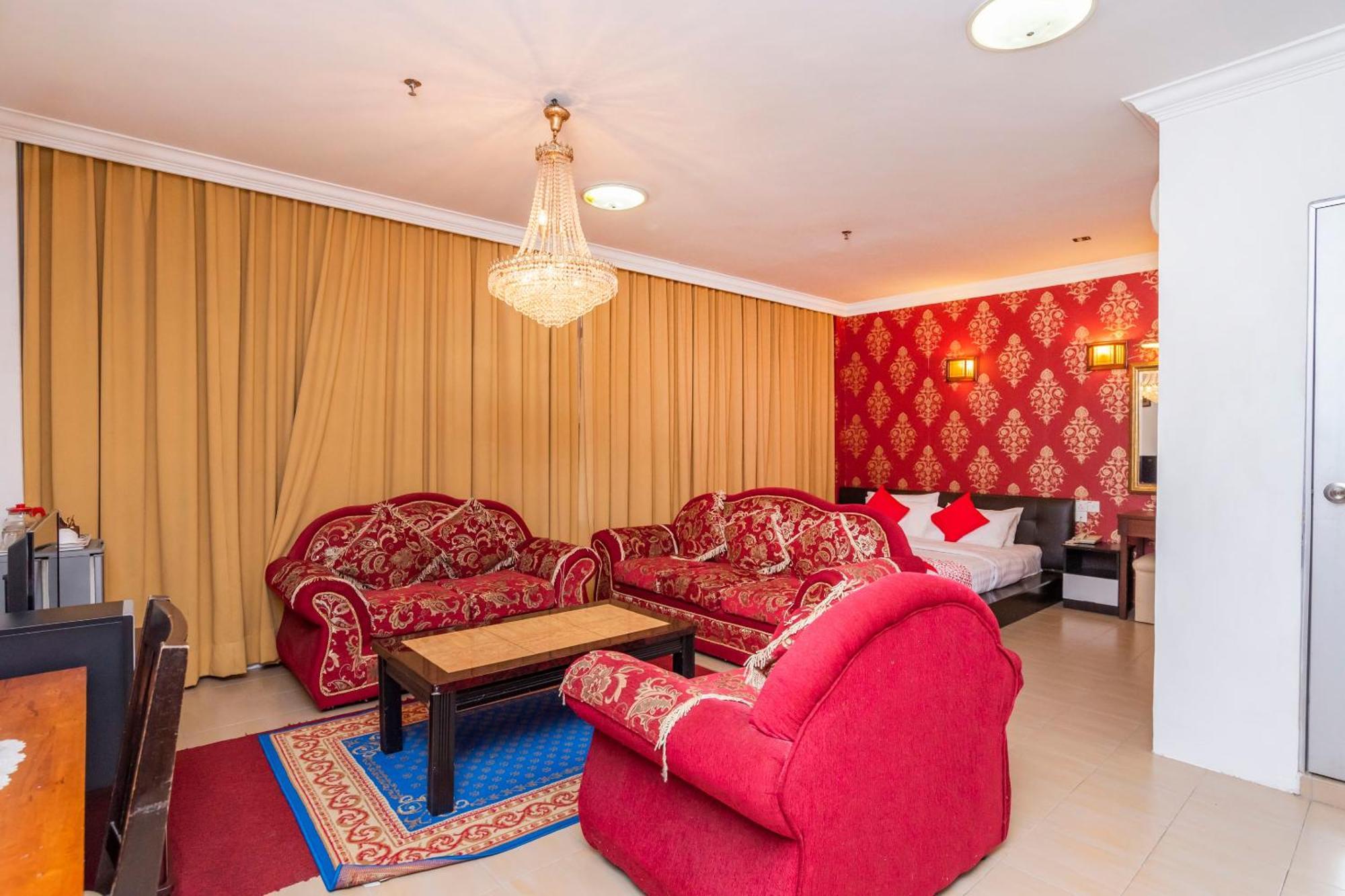 Super Oyo 1114 Neo Pegasus Hotel Segamat Exteriör bild