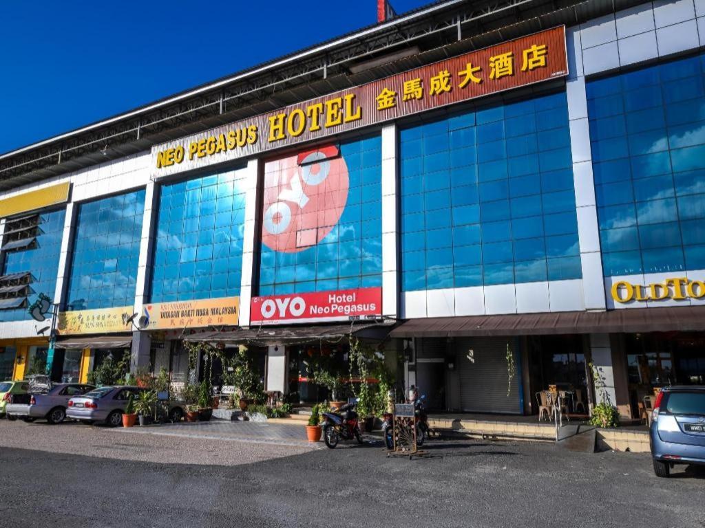 Super Oyo 1114 Neo Pegasus Hotel Segamat Exteriör bild