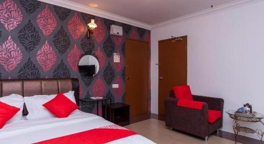 Super Oyo 1114 Neo Pegasus Hotel Segamat Exteriör bild